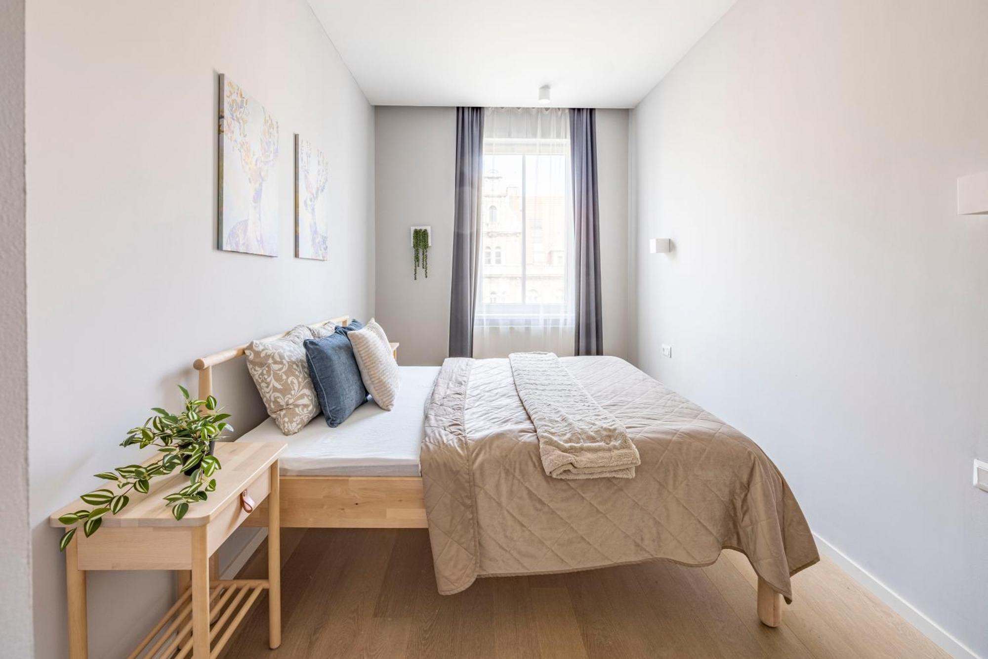 Stylish & Spacious Central Suite By Prestige Homes 부다페스트 외부 사진